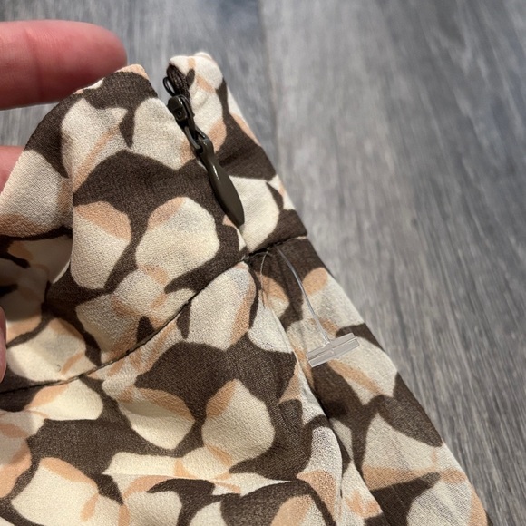 Banana republic Floral Patterned Women's Skirt Size 10 - Picture 5 of 7